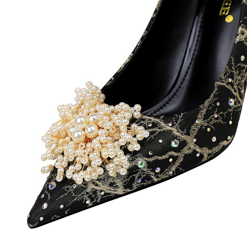 BIGTREE 靴パールフラワー女性パンプスラインストーンハ - Shoe Tree のレビューと価格