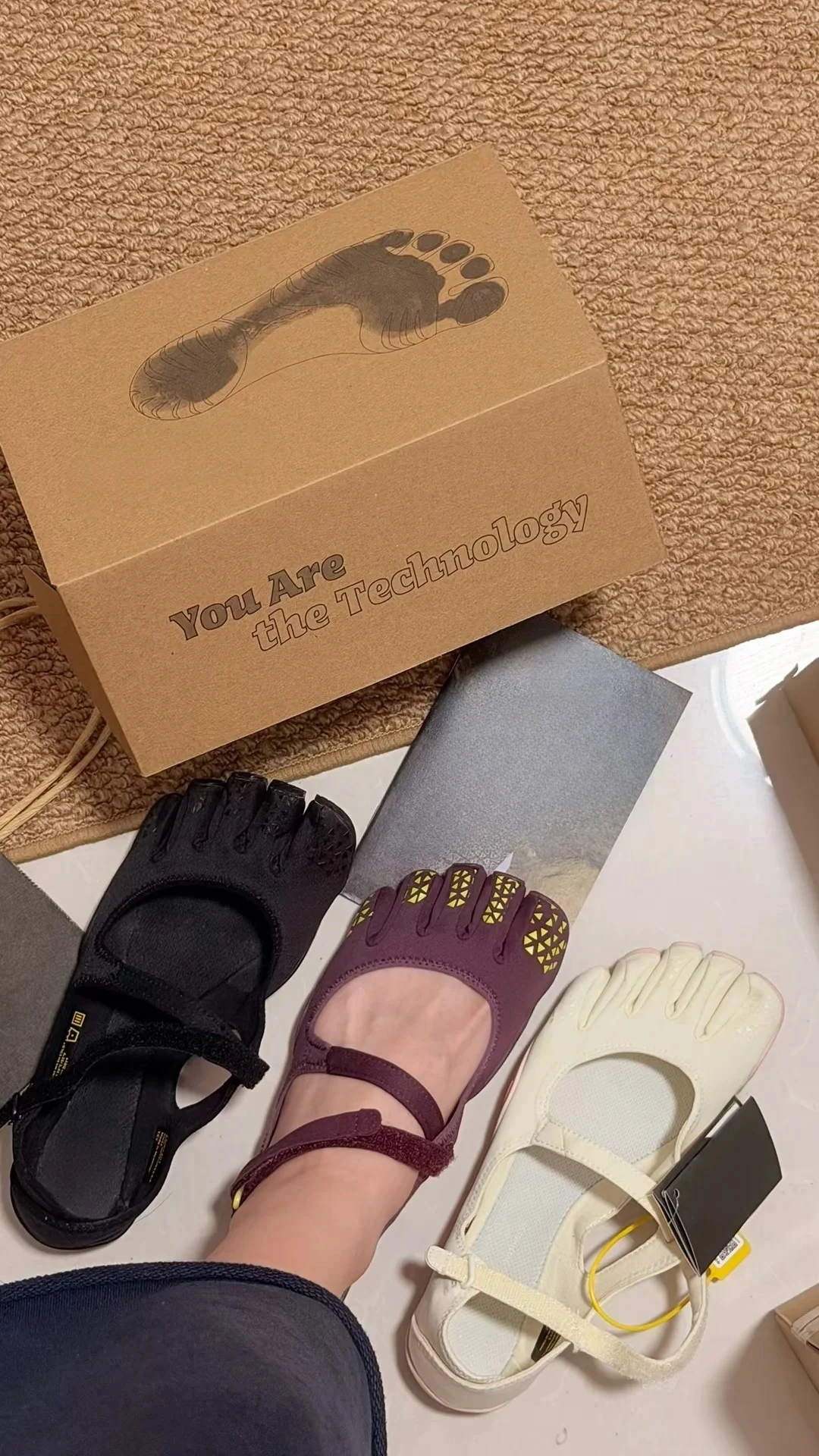 オリジナル「ファイブフィンガーズ」レディーススニーカー。トレ - Sneaker Box のレビューと価格