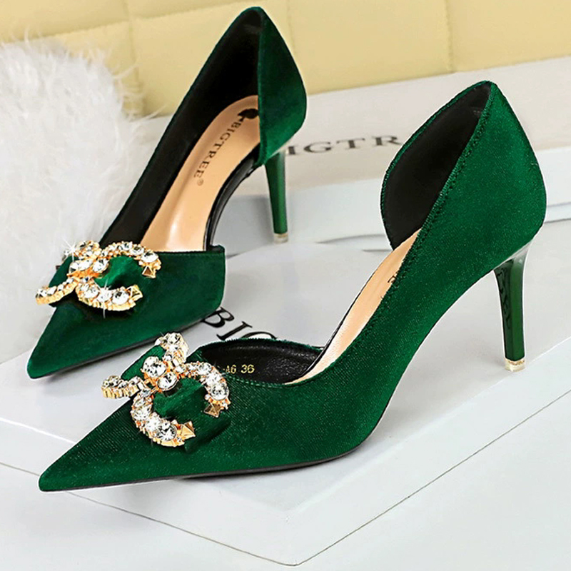 高級婦人用パンプス ハイヒール 7cm 10.5cm スティ - Shoe Tree のレビューと価格